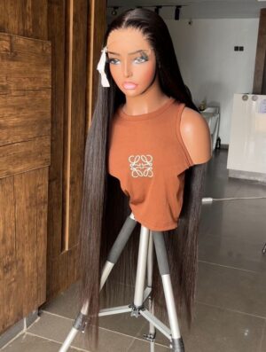 34”400grams Vietnamese SDD Bonestraight with 5by5 Closure.